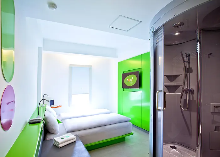 Pop! Hotel Gubeng Surabaya