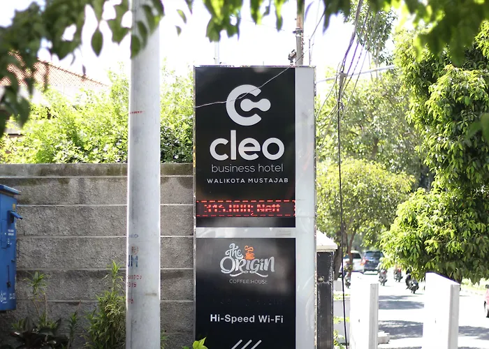 Cleo Balaikota Surabaya Hotel
